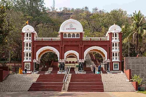 पुणे : पावसाळ्यातही देवदर्शन जोरात; धार्मिक स्थळांना भेट देणार्‍या पर्यटकांच्या संख्येत वाढ