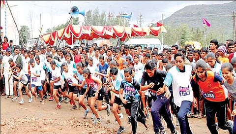 राज्यस्तरीय दंडोबा क्रॉसकंट्रीत मोरे प्रथम