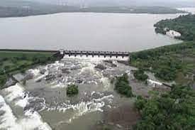 खडकवासला धरणाचे जलपूजन