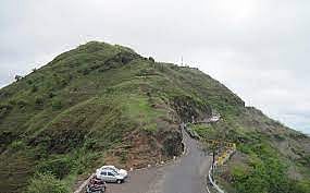 पुणे: सिंहगड घाट रस्त्यावर सुरक्षेसाठी सूचना फलक