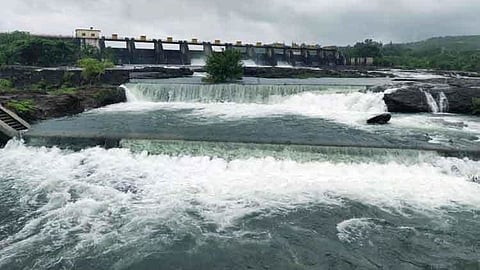khadakwasla Dam