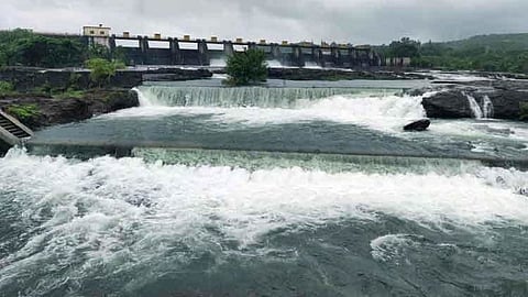 khadakwasla Dam