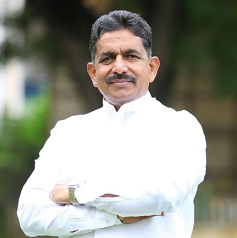 Bhimrao Tapkir : भीमराव तापकीर यांच्या बनावट खात्यावरून पैशांची मागणी