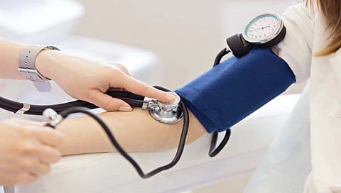 Blood pressure : रक्‍तदाब असल्यास ‘अशी’ घ्या काळजी