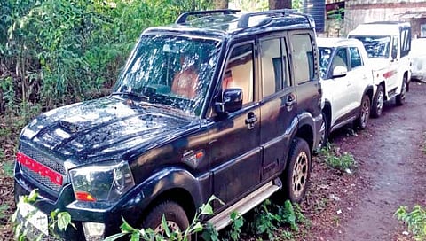 शिवांजलीच्या पदाधिकार्‍यांची वाहने जप्‍त