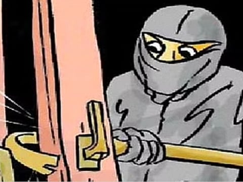 सांगली : साडेचार लाखाची रोकड डफळापुरात पळवली
