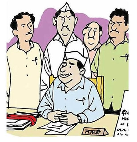 बेकायदा नोंदीच्या दबावाने हवेलीत तलाठी त्रस्त संघटना आक्रमक आंदोलनाच्या पवित्र्यात