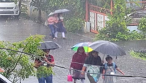 पुणे शहरात कमी वेळेत मुसळधार