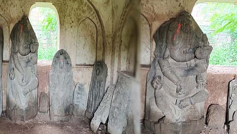 परंडा : ऐतिहासिक भुईकोट किल्ल्यातील हमाम खान्यात ठेवलेल्या मूर्ती अत्यंत दुर्लक्षित व झीज होण्याच्या मार्गावर 

