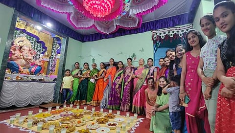 कांदळगावकरांच्या बाप्पाला २१ पदार्थांचा महानैवेद्य दाखविण्याची प्रथा 