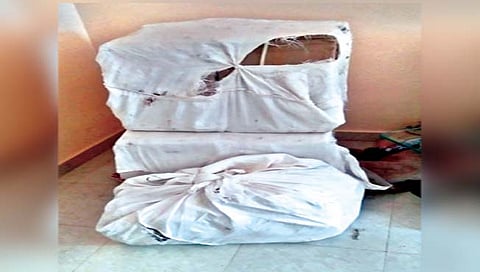 रत्नागिरी :  चिपळुणात छाप्यात लाखोंचा गुटखा जप्त