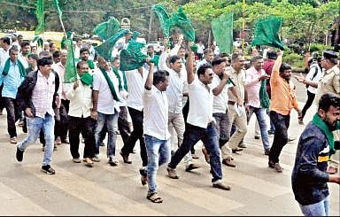 बेळगाव :विजेचे खासगीकरण थांबवा, शेतमालाला हमीभाव द्या