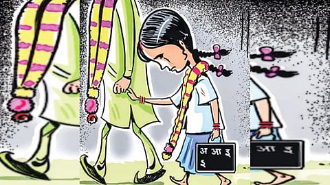 दहावीच्या पेपरला न जाऊ देता लावला बालविवाह; नवरदेवासह दोनशे वऱ्हाडींवर गुन्हा दाखल