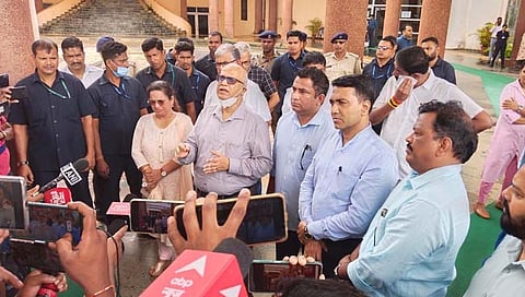 काँग्रेस छोडो भाजपा जोडो  