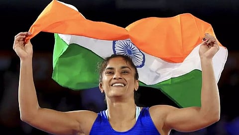 World Championship :  विनेश फोगटने जागतिक कुस्ती स्पर्धेत कांस्यपदक जिंकत रचला नवा विक्रम