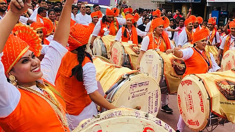 पुणे : यंदाचा गणेशोत्सव ठरतोय कलाकारांसाठी कमाईचा; राज्यभरात होताहेत कार्यक्रम