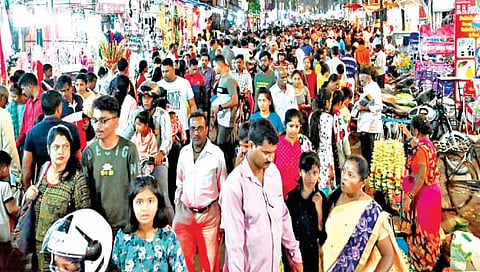 बेळगाव : खरेदीला उधाण, आज लक्ष्मीपूजन