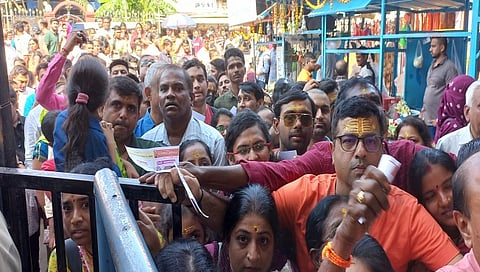 त्र्यंबकेश्वर मंदिर,www.pudhari.news