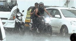 भोसरी : दुसर्‍या दिवशीही पावसाने झोडपले