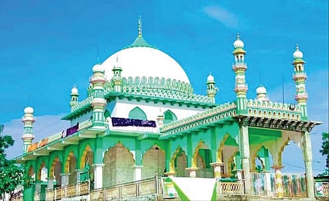 इंदापूर : लुमेवाडी येथील जोधपुरी बाबांचा सोमवारपासून उरुस