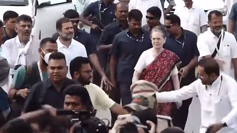 Bharat Jodo Yatra:  सोनिया गांधी भारत जोडो यात्रेत सहभागी
