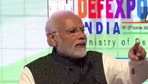 Defence Expo 2022 : ‘डिफेन्स एक्स्पो’च्‍या माध्‍यमातून भारताच्या व्यवसाय कौशल्यांवर जगाचा विश्वास दृढ होईल; पंतप्रधान नरेद्र मोदी