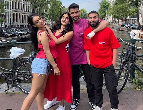 janhvi kapoor and Orhan Awatramani
