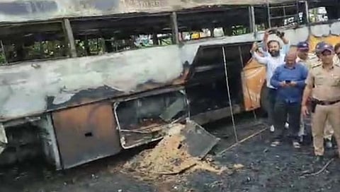 Nashik bus accident 