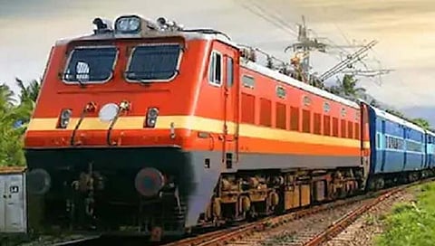 पुणे : रेल्वेच्या काही गाड्या रद्द