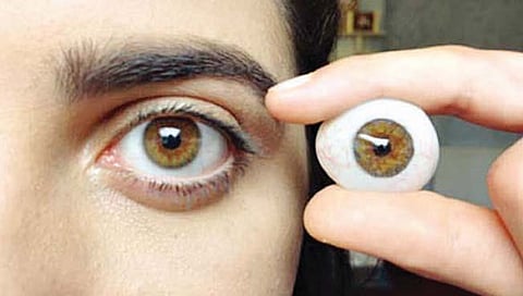 3-D mini eye  