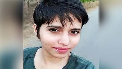 करवतीच्या सहाय्याने आफताबने केले श्रद्धाच्या मृतदेहाचे तुकडे; शवविच्छेदन अहवालात खुलासा