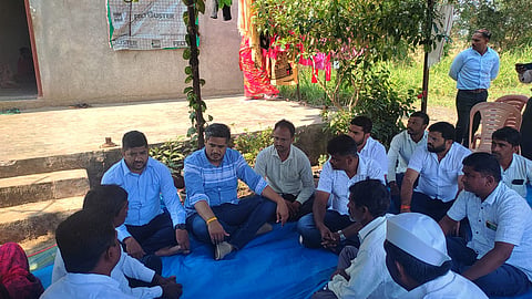 आमदार रोहित पवार,www.pu्पोीग.लाैे