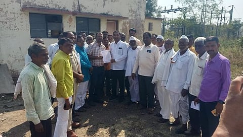 महावितरणचे आश्वासन लोकप्रतिनिधींच्या दारी मात्र, वीज नाही ग्राहकांच्या घरी