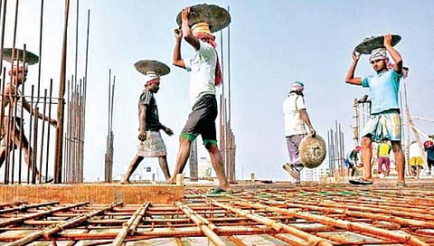 कोल्हापूर : बोगस कामगार दाखला दिलेले इंजिनिअर अडचणीत