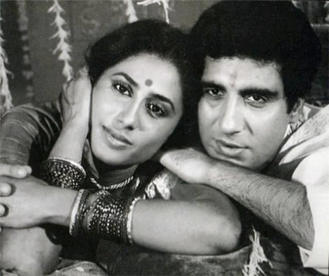 raj babbar-smita patil 