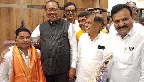 हिंगोली : शिवसेनेचे अंकुशराव आहेर यांचा भाजपमध्ये प्रवेश