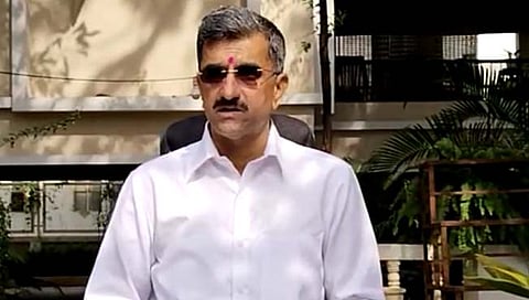 शंभूराज देसाई  