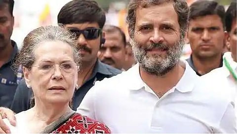 भारत जोडो यात्रा : सोनिया गांधी यांच्‍यासोबतचा फोटो शेअर करत राहुल गांधी म्‍हणाले, ‘जे प्रेम यांच्याकडून मिळायलय..’