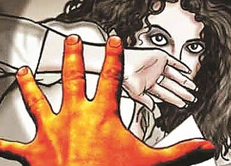 दौंड : प्रशिक्षण घेणार्‍या दलित मुलीवर बलात्कार