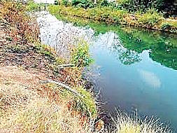 पुणेकर वापरतात मापदंडापेक्षा जास्त पाणी: उपमुख्यमंत्री देवेंद्र फडणवीस यांची विधिमंडळात माहिती
