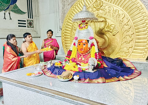 नगर : मोहटा गडावर शाकंभरी नवरात्रोत्सव