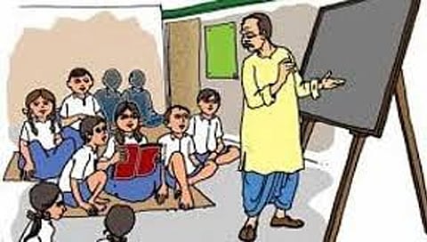 बालिकादिन : ३० वर्षापासून सावित्रीच्या लेकींची रुपयावर बोळवण