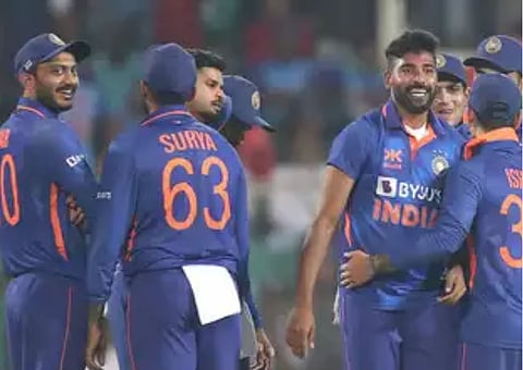 IND vs SL : भारताचा सर्वात मोठा विजय; श्रीलंकेला तिसर्‍या वन-डेत तब्बल ३१७ धावांनी हरवले