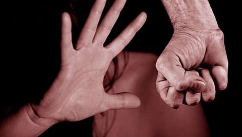 Jalgaon News : जिल्ह्यात अल्पवयीन मुलीसह एका महिलेवर अत्याचार