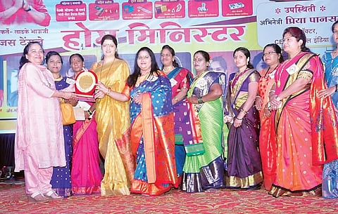खोर : महिला सक्षमीकरणासाठी नेहमीच कार्यतत्पर; राज्य महिला आयोग अध्यक्षा रूपाली चाकणकर यांचे प्रतिपादन
