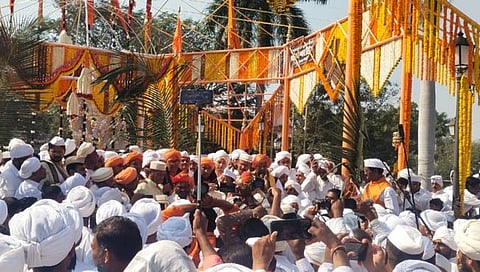 सोलापूर  : शिवयोगी सिध्देश्वर महाराज अक्षता सोहळा उत्‍साहात