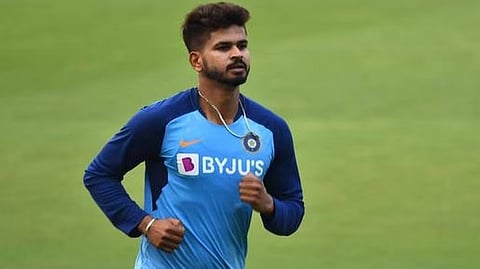 Shreyas Iyer : आयपीएल सुरू असताना श्रेयस अय्यरवर यशस्वी शस्त्रक्रिया! पण…
