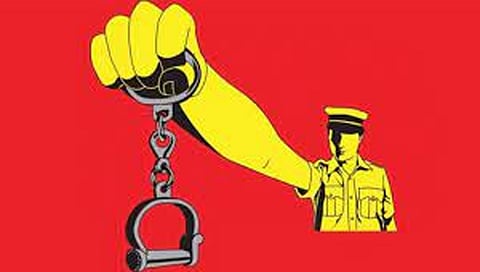 जळगाव : चक्क…! प्रार्थनास्थळावर फडकला पाकिस्तानी ध्वज