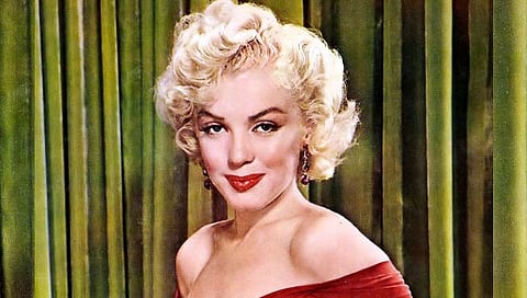 Marilyn Monroe : जगाला वेड लावणार्‍या ’सौंदर्यवती’ची रहस्यमय कथा