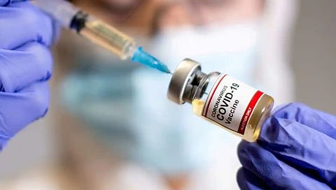 COVID-19 Vaccinated Campaign : भारताने ३४ लाख जीव वाचविले; १८ अब्ज डॉलरवर वित्तहानी टाळली
